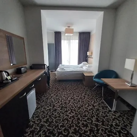 Osrodek Warszawianka Resort *