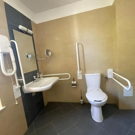 リゾート Osrodek Warszawianka