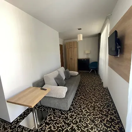 Osrodek Warszawianka シフィノウイシチェ