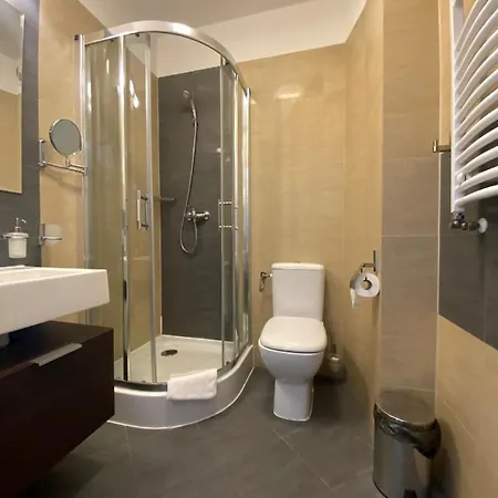 リゾート Osrodek Warszawianka