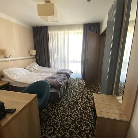 Üdülőközpont Osrodek Warszawianka